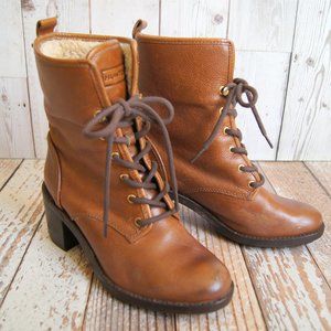 HUNTER Marisa Shearling Lace-Up Lug Sole Victorian Boots (6.5)